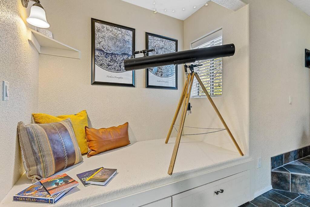 Serene Home- Sleeps 16 - Pet Friendly - Hot Tub - Pool -2 Kitchens! Sedona Exterior photo
